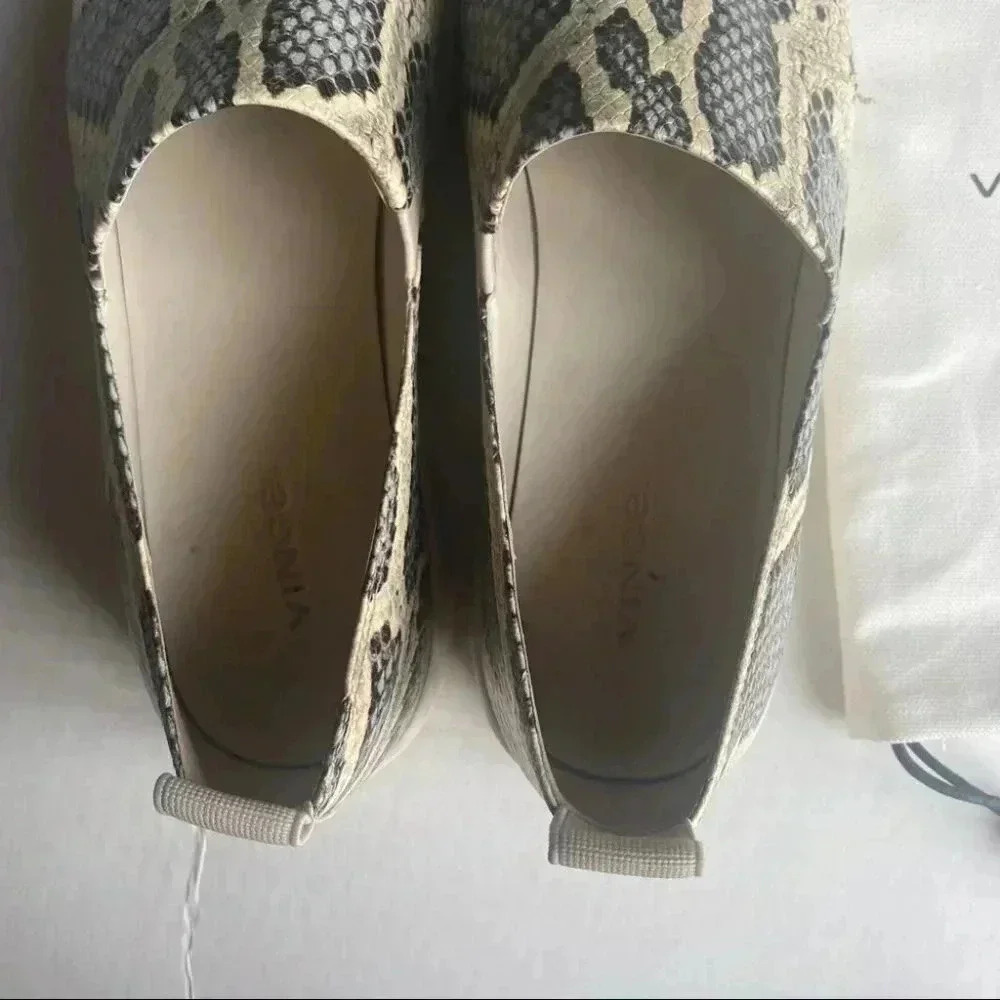 Vince Saxon Snakeskin Embossed Leather Platform - Picture 12 of 12